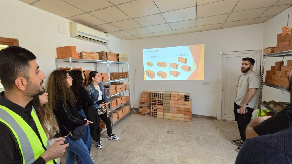 An educational field trip to Aso brick factory in Sulaimania